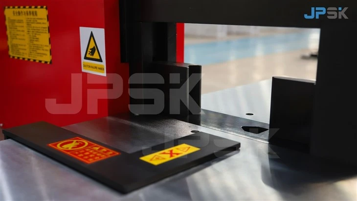 Servo Control Busbar Bend Punch Cut Machine suppliers